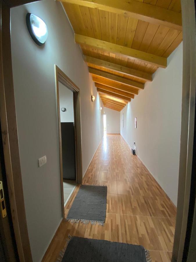 אוריקום Villa Yseni מראה חיצוני תמונה