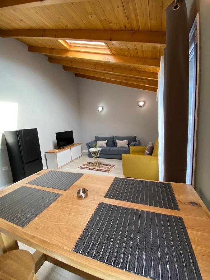 אוריקום Villa Yseni מראה חיצוני תמונה